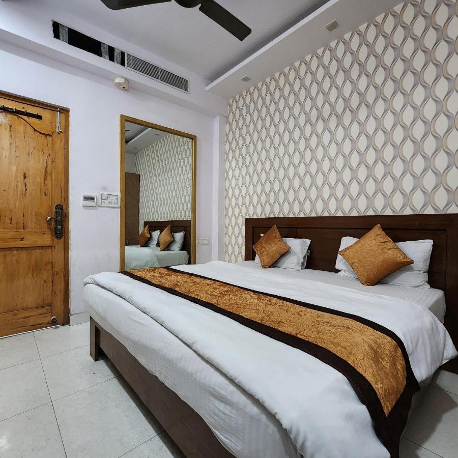 Hotel Royal Afghan New Delhi Exterior foto