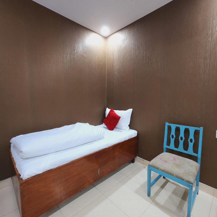 Hotel Royal Afghan New Delhi Exterior foto