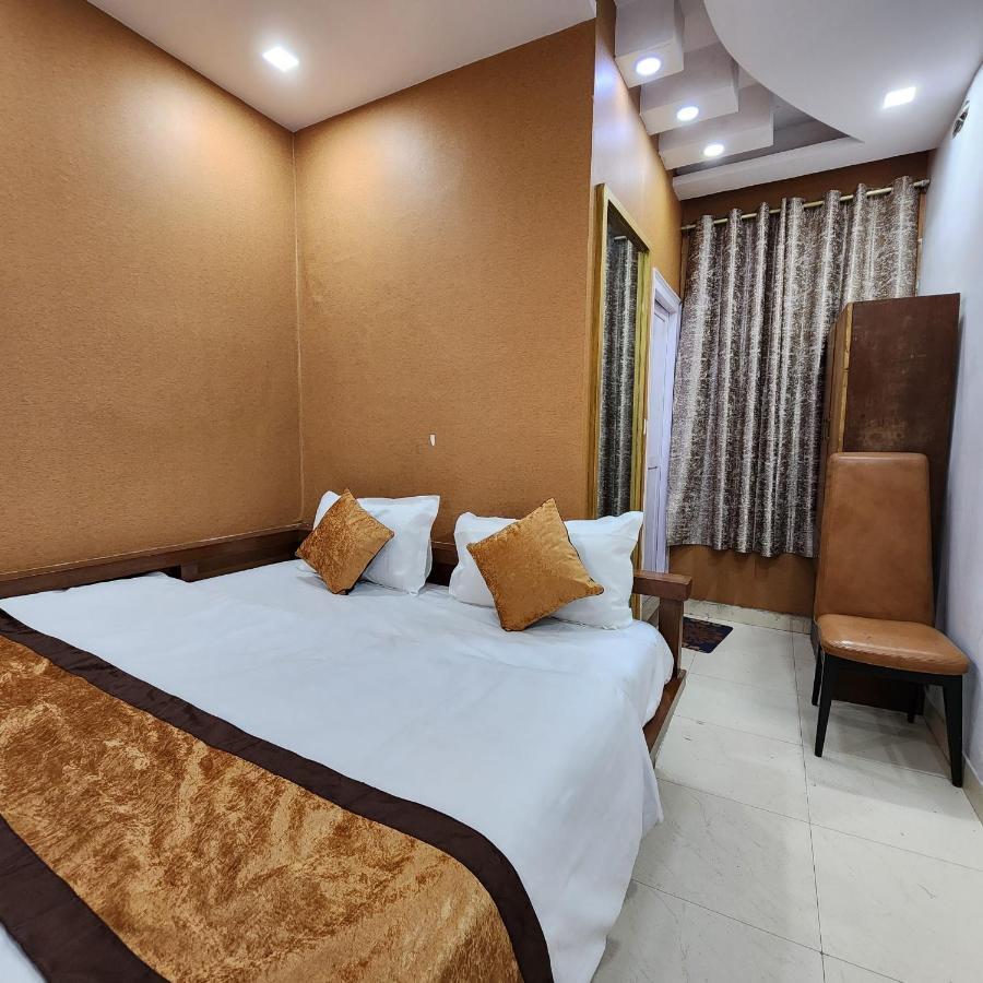 Hotel Royal Afghan New Delhi Exterior foto