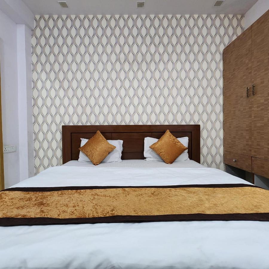 Hotel Royal Afghan New Delhi Exterior foto