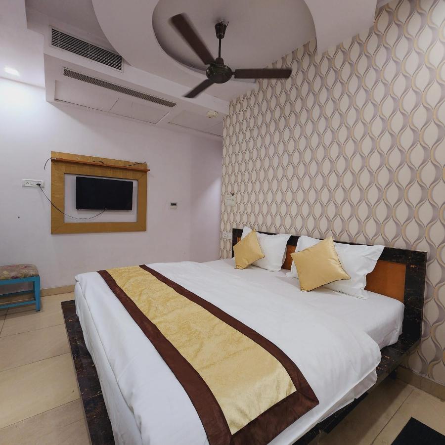 Hotel Royal Afghan New Delhi Exterior foto